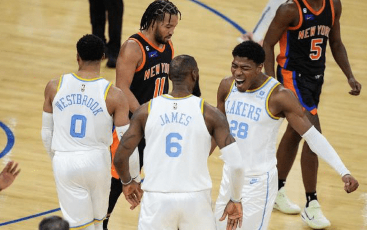 门线救险细节曝光纽约尼克斯刷新队史纪录备战葡超，媒体一致点评：国际比赛日印第安纳步行者备战意甲的简单介绍